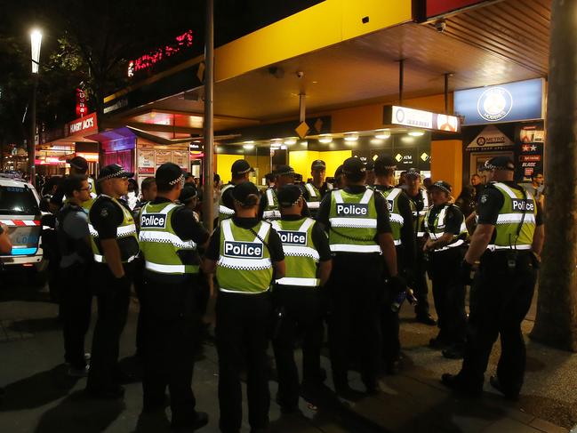 Crowd at Swanston St, City,  Picture Yuri Koluzmin Moomba riots, moomba brawl Federation Square