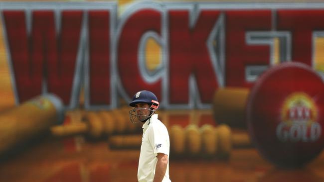 Alastair Cook may be nearing the end, says Mitchell Johnson.