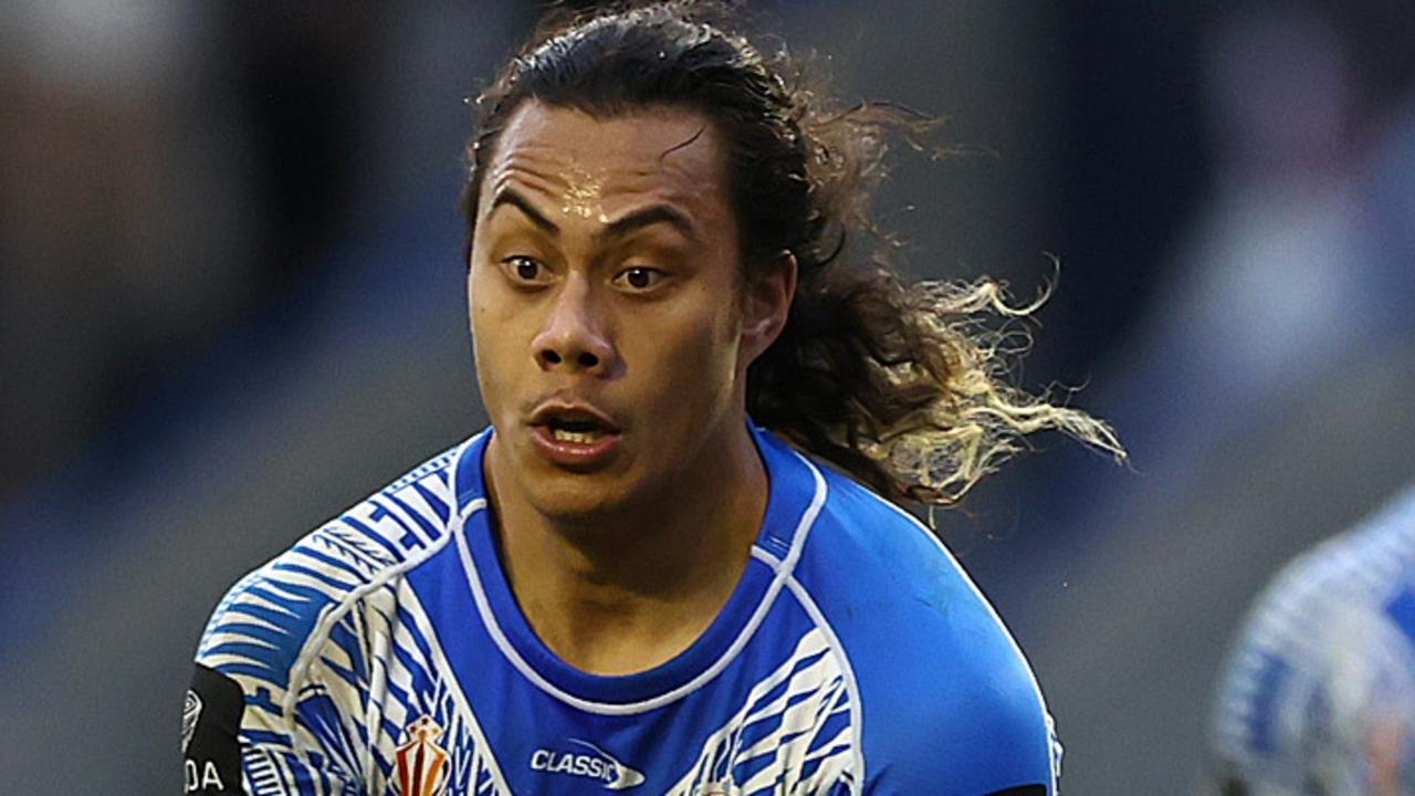 WARRINGTON, ENGLAND - NOVEMBER 06: Jarome Luai of Samoa during Rugby League World Cup Quarter Final match between Tonga and Samoa at The Halliwell Jones Stadium on November 06, 2022 in Warrington, England. (Photo by Michael Steele/Getty Images)