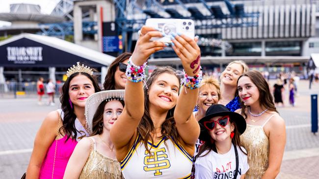 Percival family arriving for the fourth and last Taylor Swift Concert at Olympic Park Picture: NCA NewsWire/ Ben Symons