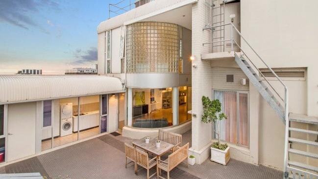 Stormy Summers’ former 3 bed, 3 bath property was sold off the market in 2022. Picture: Realestate.com