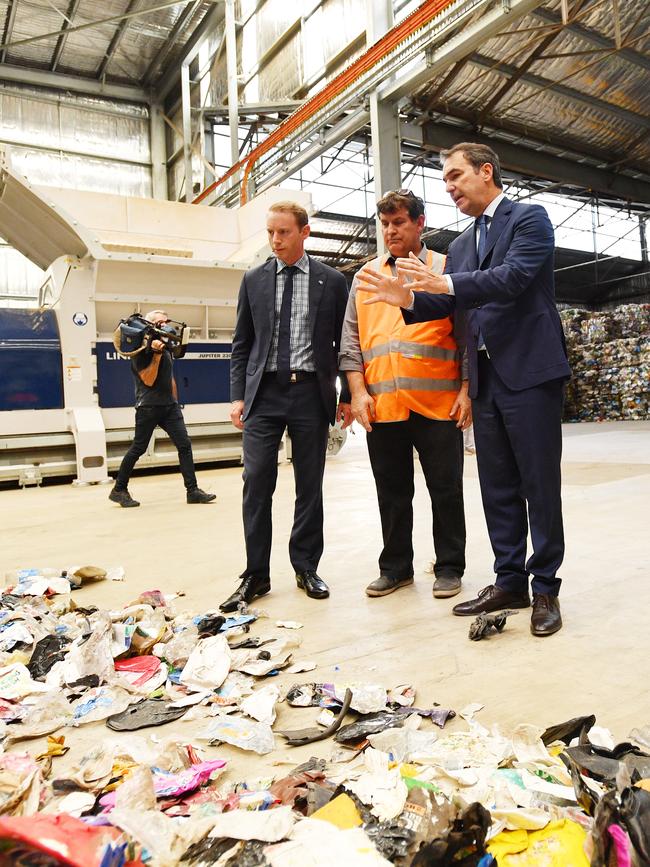 The premier highlighted the government’s financial support for the expansion of recycling businesses during the tour of the company. Picture: David Mariuz.