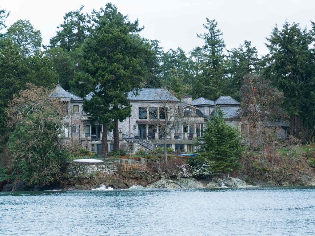 The $20 million mansion Harry and Meghan are currently calling home. Picture: Mark Goodnow/AFP