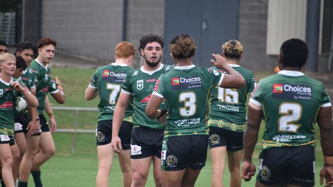 Jack Laing and Keisaia Su’A (No. 3) at the beginning of the year playing for the Jets.