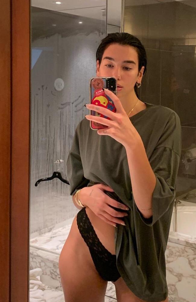 Dua Lipa shower selfie sends fans wild over one detail