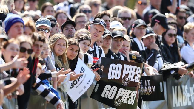 Collingwood fans cheer on their team at a training session at Olympic Park, Melbourne, ahead of the 2023 AFL grand final. Picture: Michael Klein.