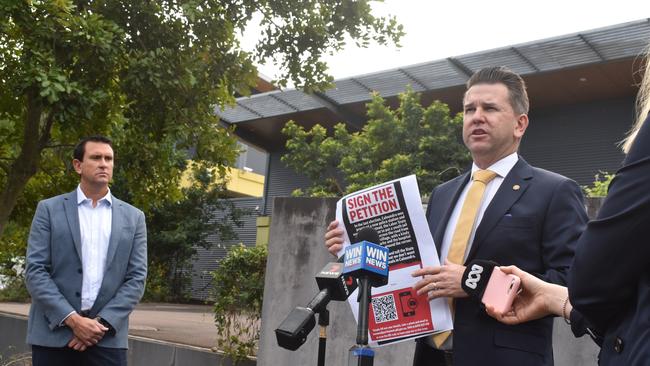 Ninderry MP Dan Purdie and Kawana MP Jarrod Bleijie backed a petition against the state government's plans to turn the Caloundra Watchhouse into a short term youth remand centre.