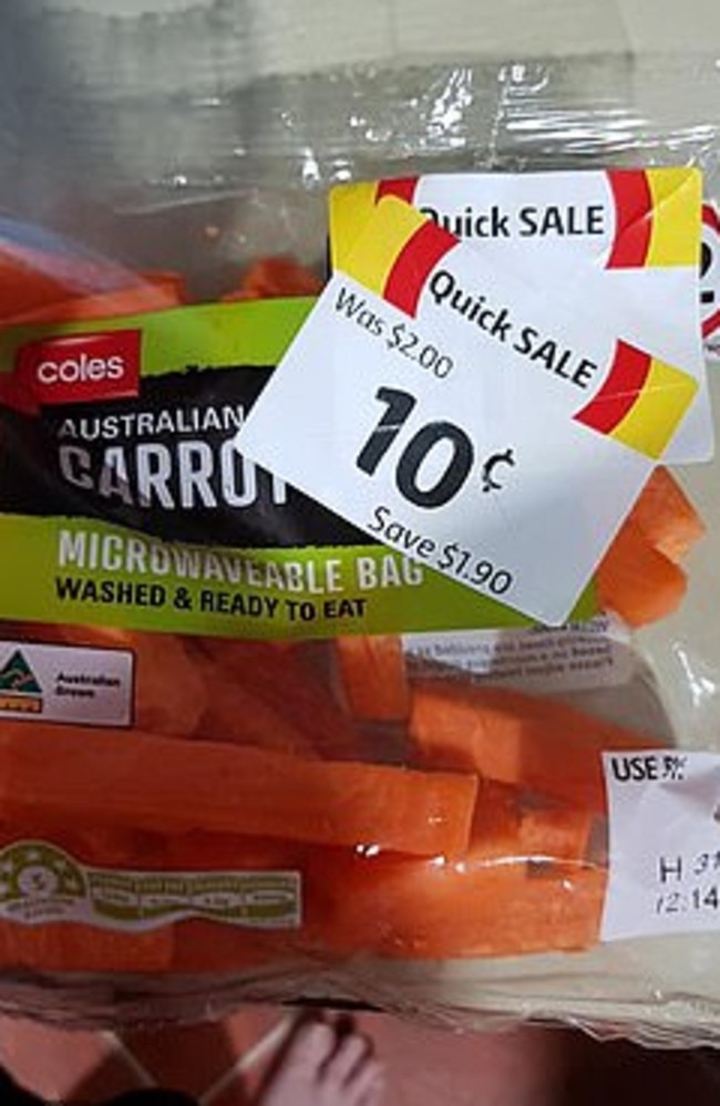 This microwavable bag of carrots were also reduced to 10c. Picture: Facebook/MarkdownAddictsAustralia