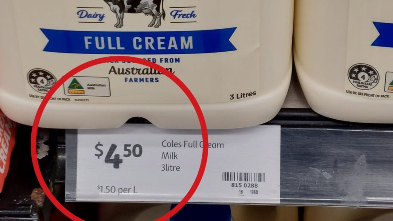 Les clients appellent Coles pour avoir discrètement augmenté le prix du lait