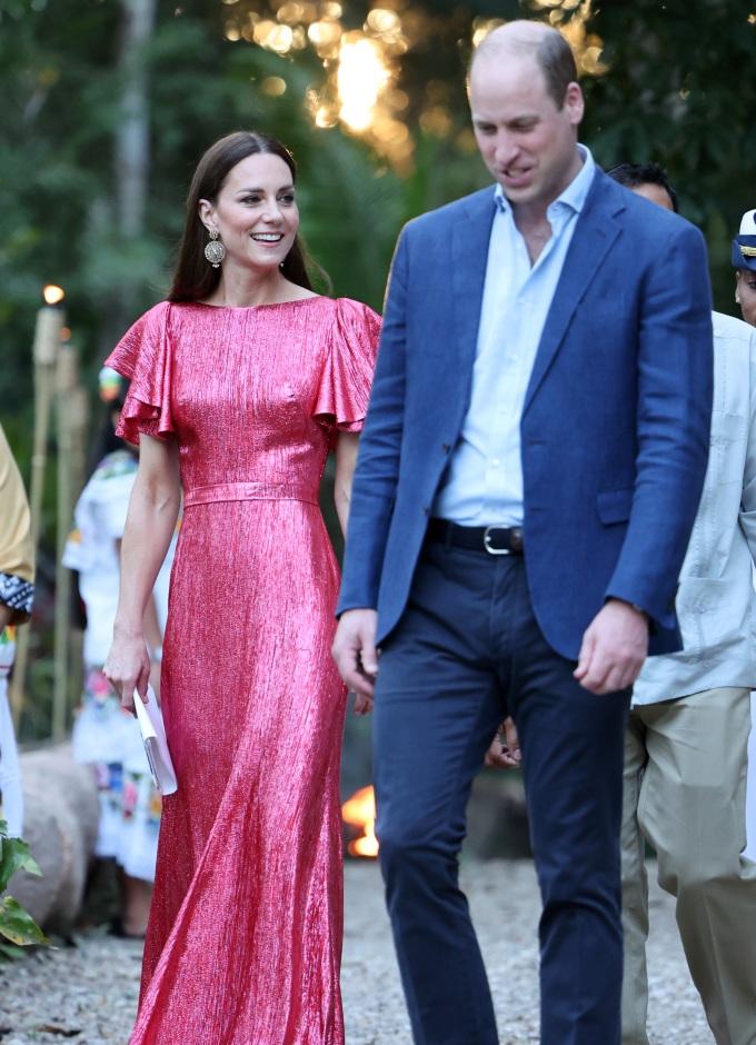 Kate middleton pink outlet coat dress