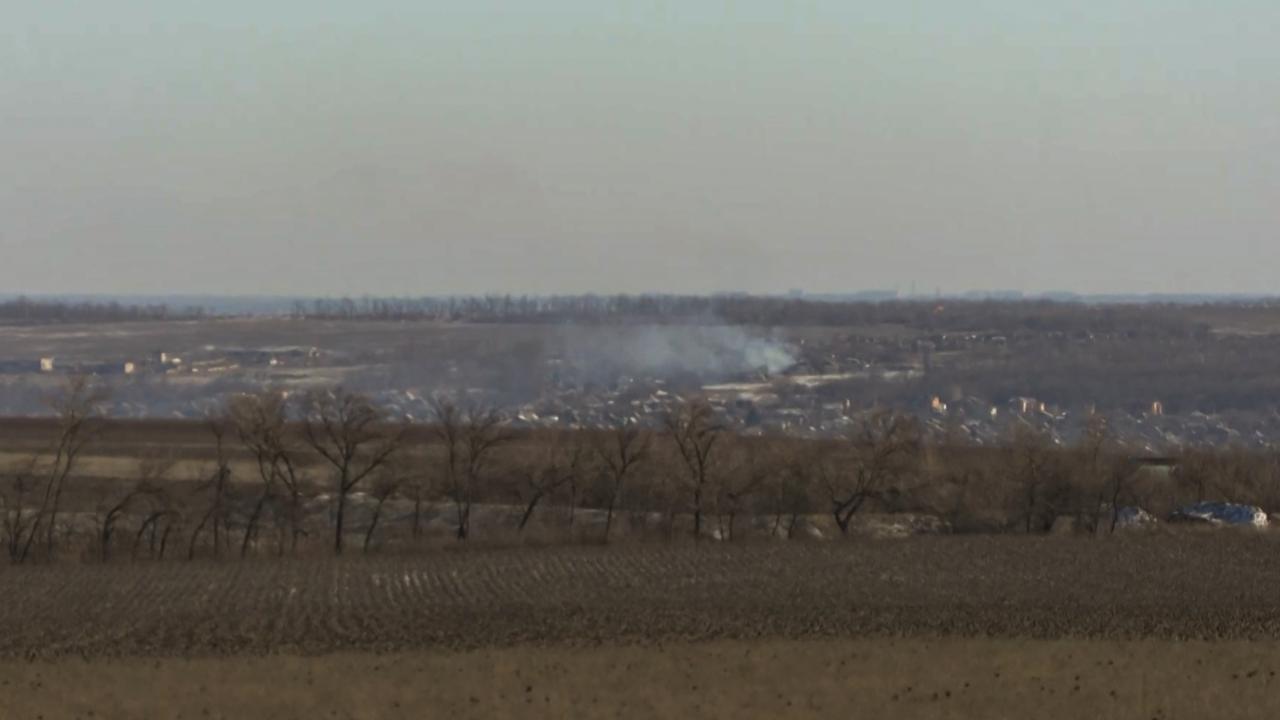 This image shows smoke rising, as seen from the outskirts of Soledar, eastern Ukraine on January 11, 2023. Picture: Arman Soldin / AFP.