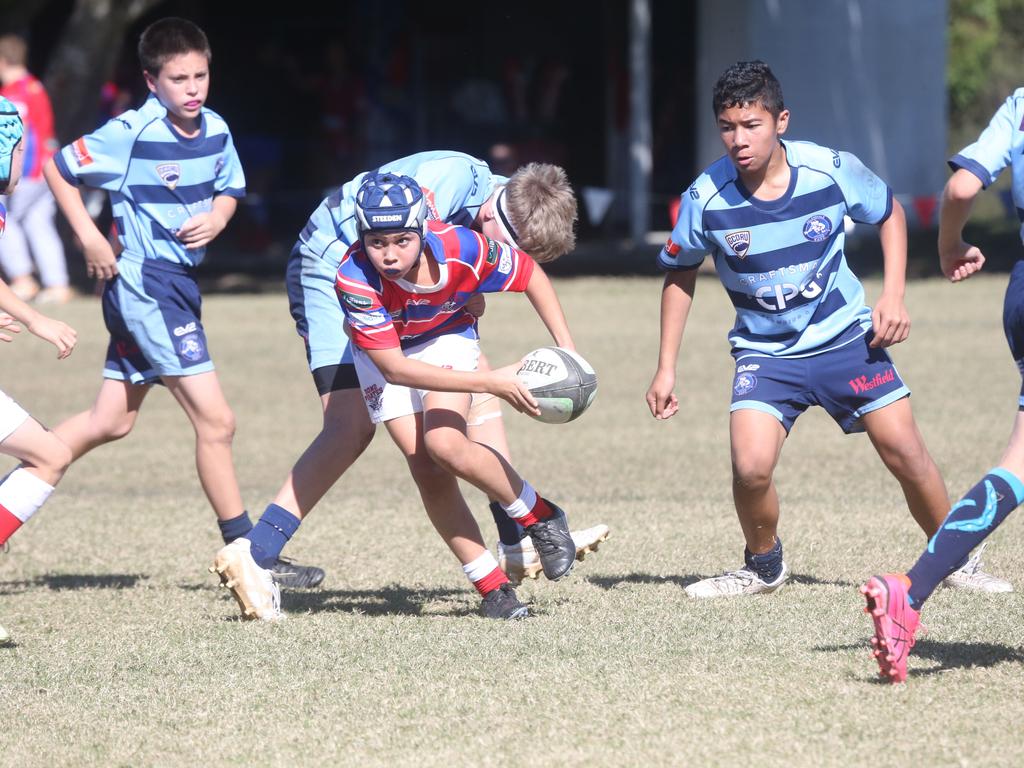 GCDRU juniors. Helensvale Hogs vs. Bond Pirates U 12's. 14 July 2024 Miami Picture by Richard Gosling