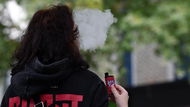 Medics are treating a growing flux of teenagers with vape addictions.