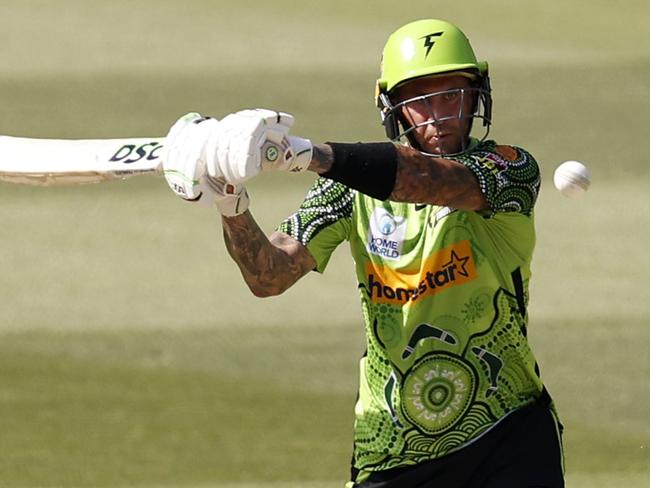 MELBOURNE, AUSTRALIA - JANUARY 10:  Alex Hales of the Thunder bats during the Men's Big Bash League match between the Hobart Hurricanes and the Sydney Thunder at Melbourne Cricket Ground, on January 10, 2022, in Melbourne, Australia. (Photo by Darrian Traynor/Getty Images)