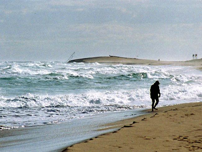 01/06/2001:  Ninety Mile Beach.