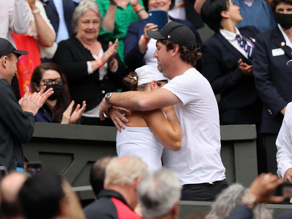 Barty celebrates with boyfriend Garry Kissick after winning the 2021 Wimbledon final. Picture: Clive Brunskill/Getty Images