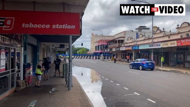 Flood warning rings out in Maryborough CBD