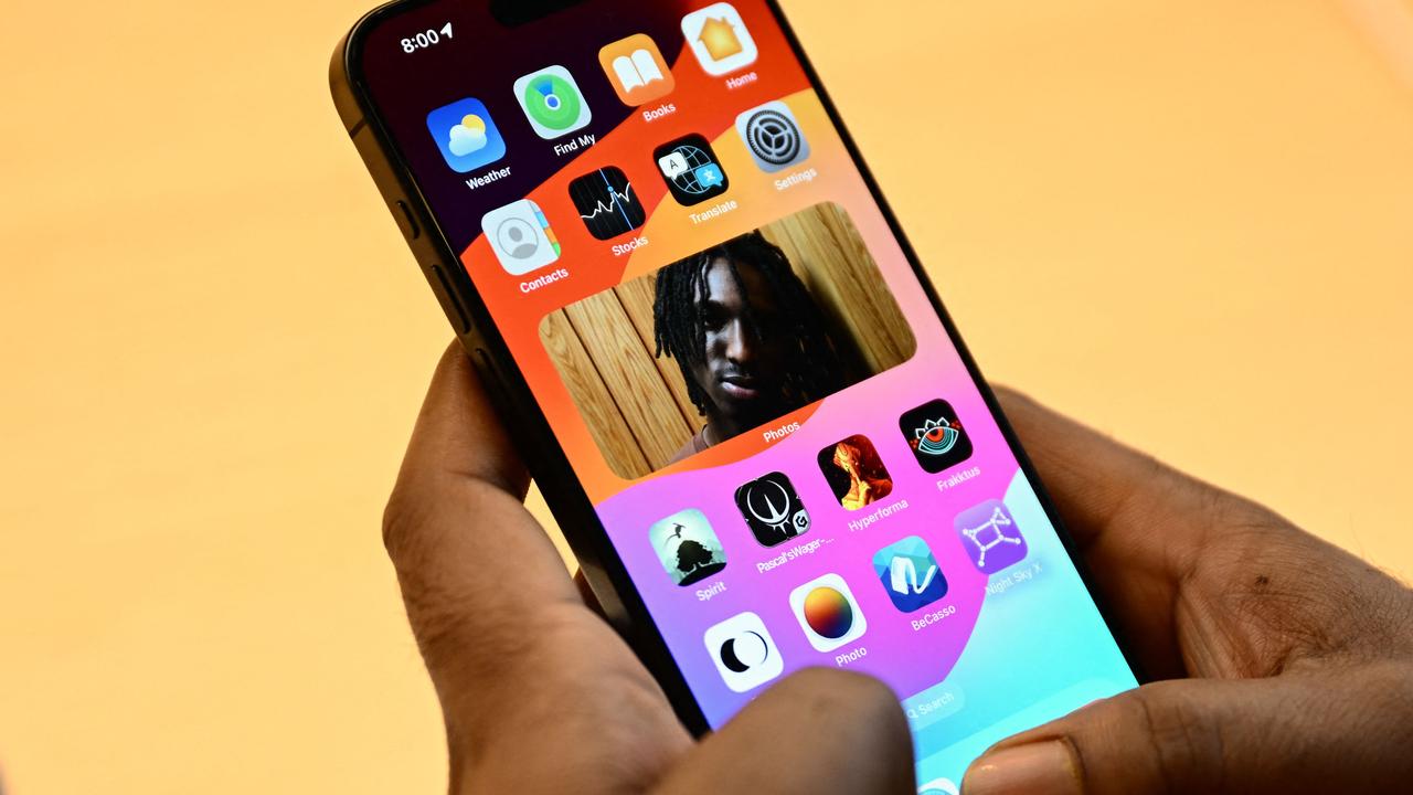 Apple pays out over ‘slowed down’ phones