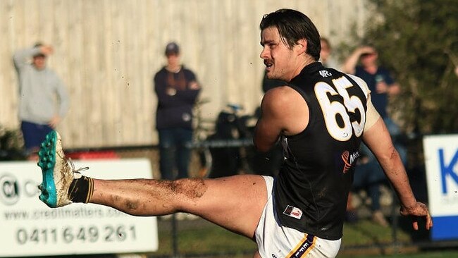 Western Bulldogs premiership player Tom Boyd in action for Norwood this year.