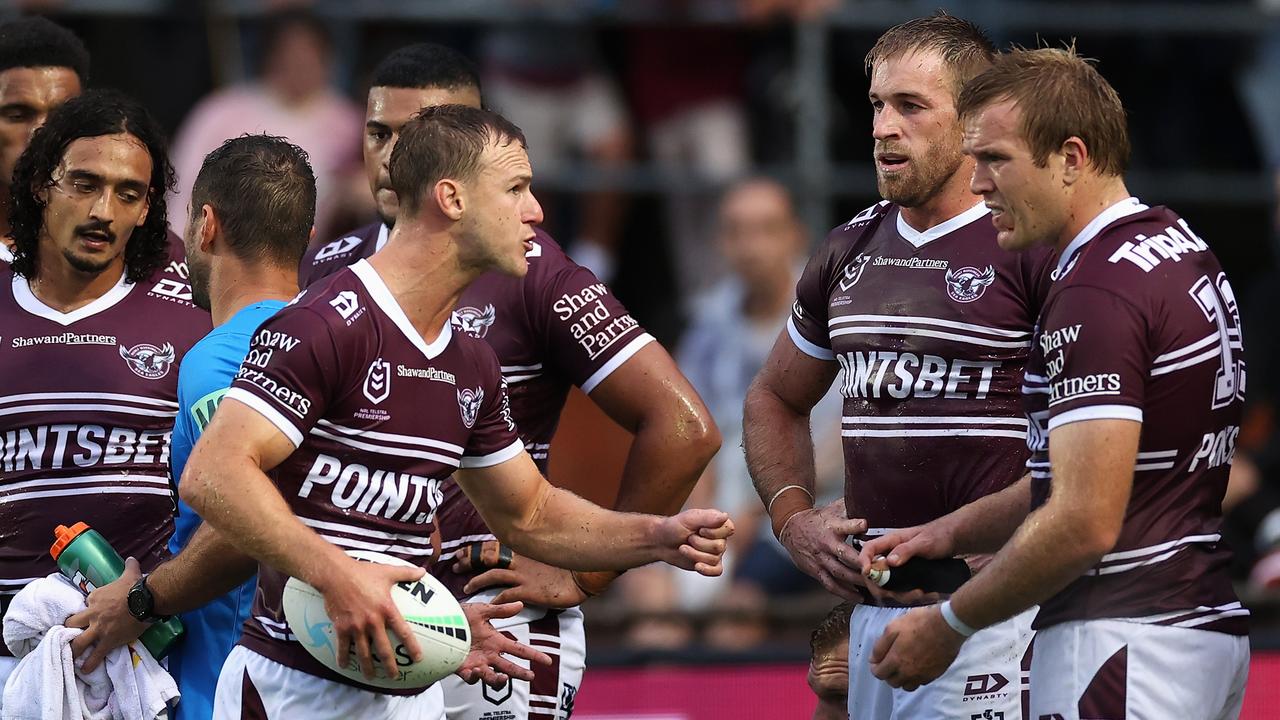 Daly Cherry-Evans steers Manly around the park (Photo by Cameron Spencer/Getty Images)