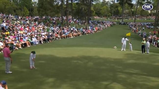 Bubba Watson's daughter drains MONSTER putts