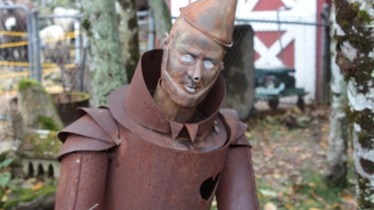 The Tin Man has seen better days as he’s now seen covered in rust. Picture: The_Wizard_of_Oz_Wiki