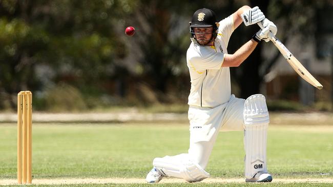 Tom Duxson in action for Sunshine United. Picture: Hamish Blair