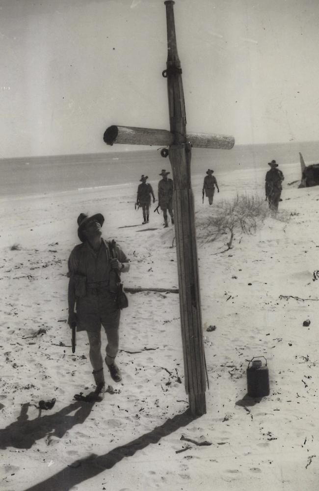 1942. A cross erected to make the civilian deaths after Ivan Smirnoff's plane was shot down by Japanese Zero fighters near Broome.