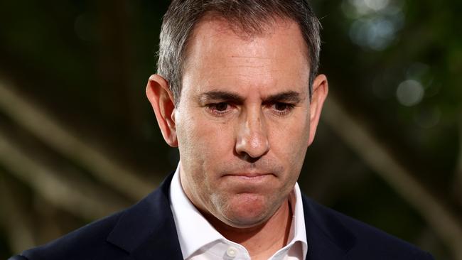 STRATHPINE AUSTRALIA  FRIDAY 16TH MAY 2025 Treasurer Jim Chalmers will announce the Albanese GovernmentÃ•s recommendation to the Fair Work Commission for award wage worker Picture David Clark