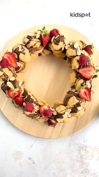 Double choc profiterole wreath