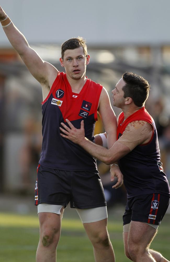 Chris O'Keefe playing for Bungaree.