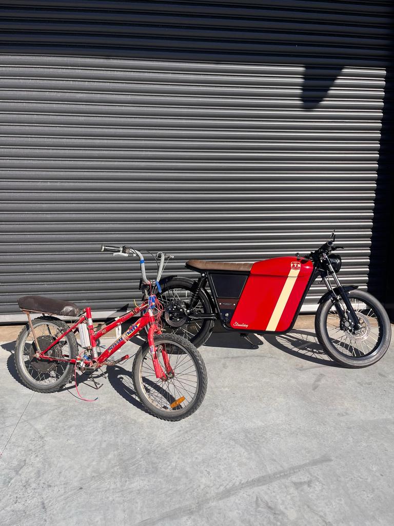 FTN Motion's prototype electric two-wheeler BMX next to the Streetdog.