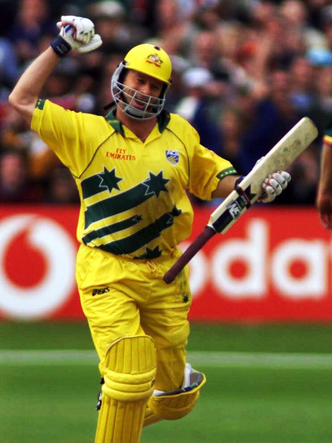 Steve Waugh scored 120 not out in the Aussies’ win over South Africa.