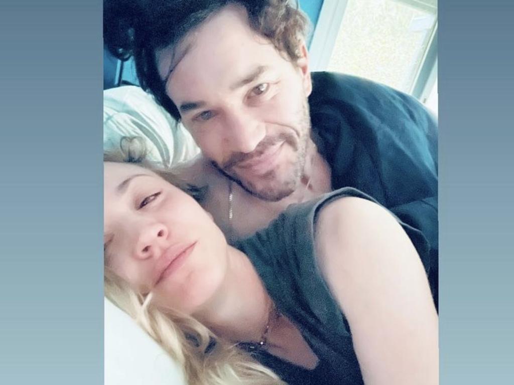 Kaley Cuoco debuted her romance with Ozark actor, Tommy Pelphrey.