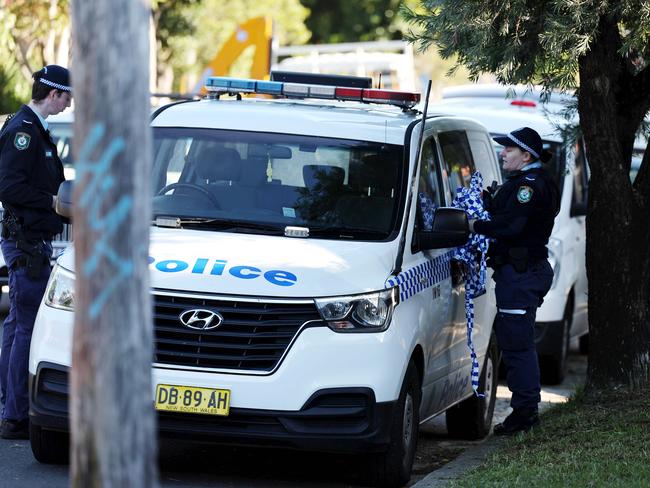 Police at the Marrickville crime scene on Friday morning. Picture: Tim Hunter