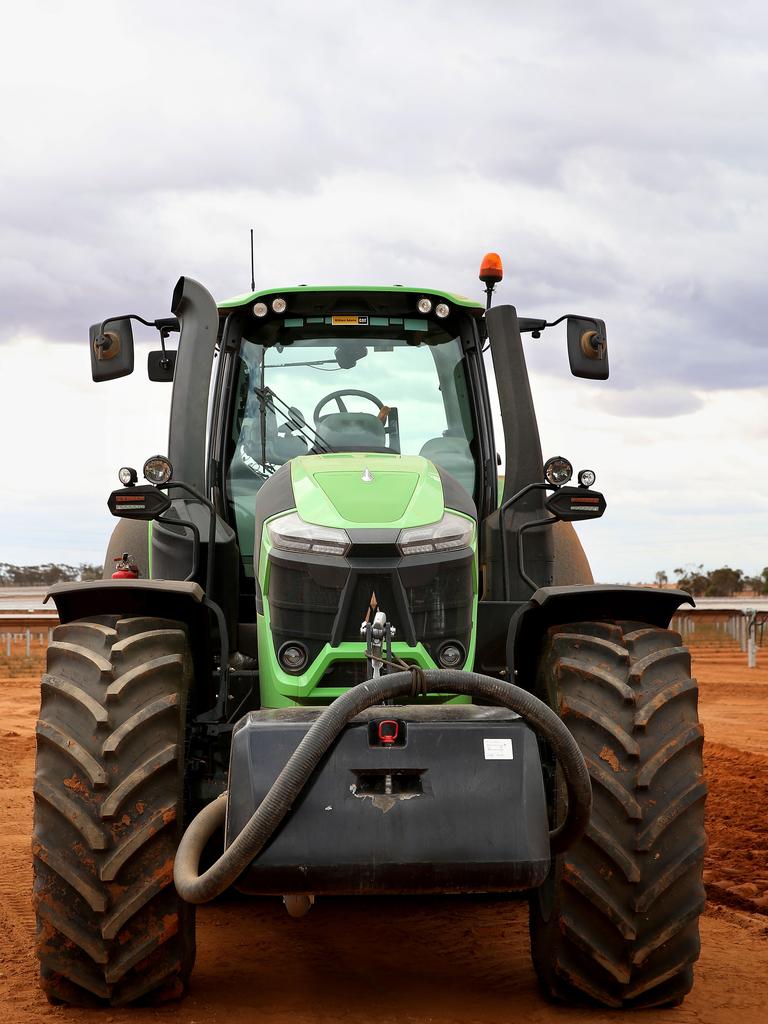 Deutz Fahr 9 Series: Providing pulling power and versatility | The ...