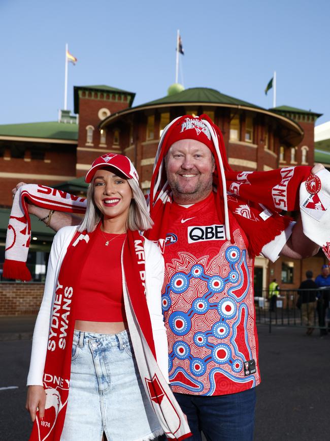 Justin Roach and Kimberley Caines at Moore Park for the Sydney Swans vs Port Adelaide Preliminary Final. Picture: Jonathan Ng