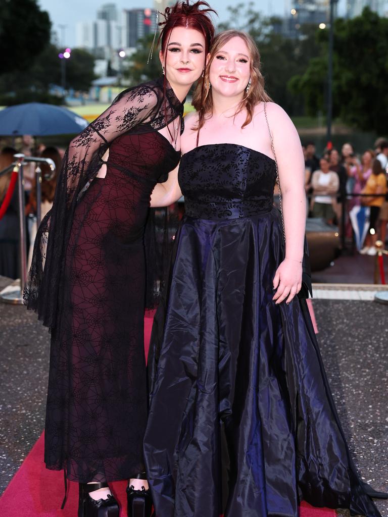 Students arrive for Robina State High formal at HOTA. Picture: Glenn Hampson.