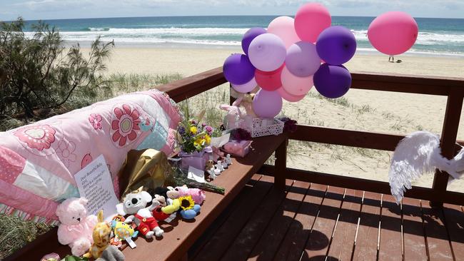 A tribute to the dead baby at Surfers Paradise beach. Picture: Tertius Pickard