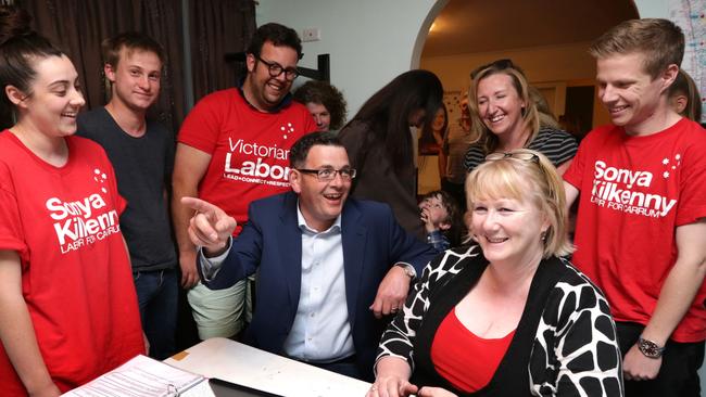 Daniel Andrews visits campaign volunteers in the last the days before the election.