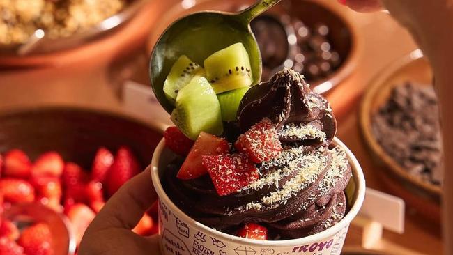 YOMG is giving away more than $10,000 worth of fro-yo on Sunday, with more than 23 hot and cold toppings to choose from.