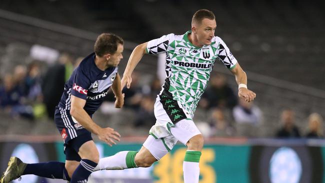 Besart Berisha of Western United runs with the ball during the round four A-League match against Melbourne Victory.