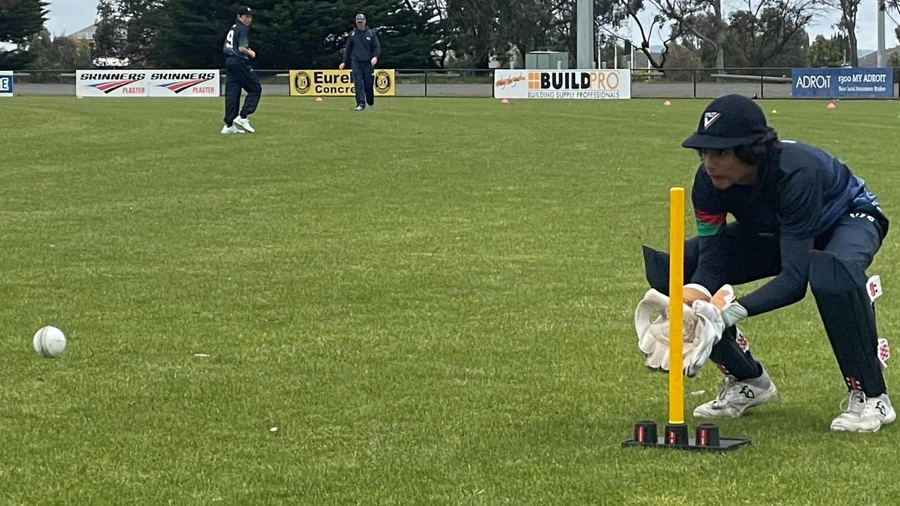 Victoria White wicketkeeper Nevon Eshwara. Picture: Shane Jones.