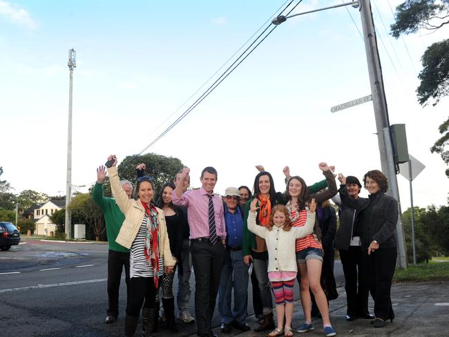 The Ausgrid telecommunications pole is being removed Mike Baird.