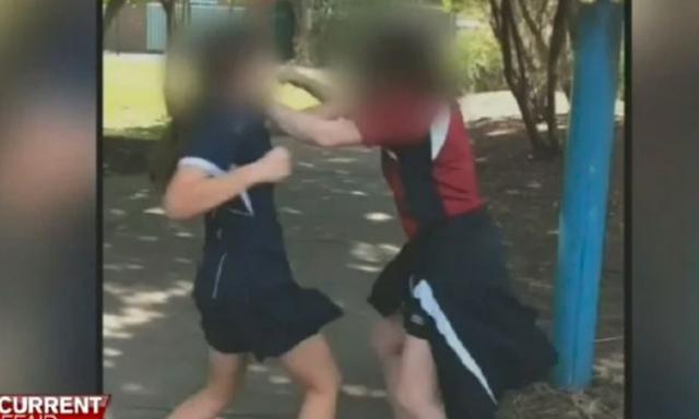 QLD girl punched by classmates told 'it's not bullying' by teachers