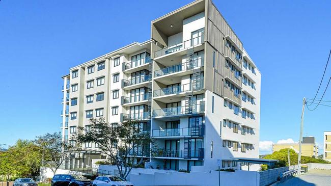 TIMES A' CHANGING: Real estate agent Steven James has recently sold three units at The Pinnacle apartments on Roseberry Street, Gladstone. Picture: Matt Taylor GLA120718PINN