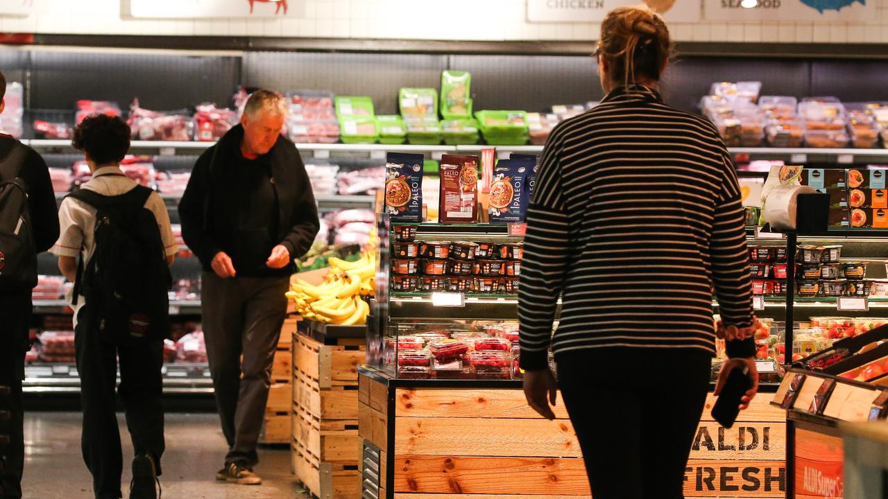 Australians are being urged to cut back food wastage, which is leading to 7.7 million meals a day being tossed out. Picture: Newswire / Gaye Gerard