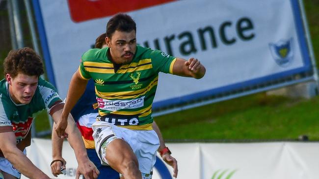 Gordon try scoring sensation Denzel Burns. Pic: Andrew Quinn.