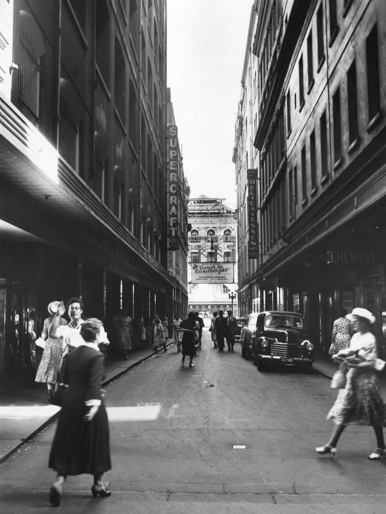 Depraves Street in the 1950s. Picture: HWT ARGUS COLLECTION.