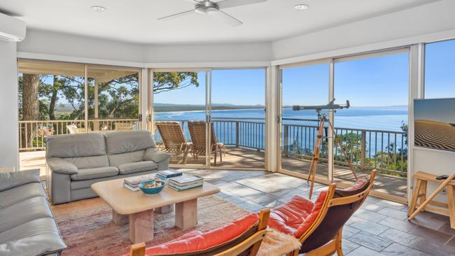 Looking out to the ocean from 3 Allambi Rise, Noosa Heads